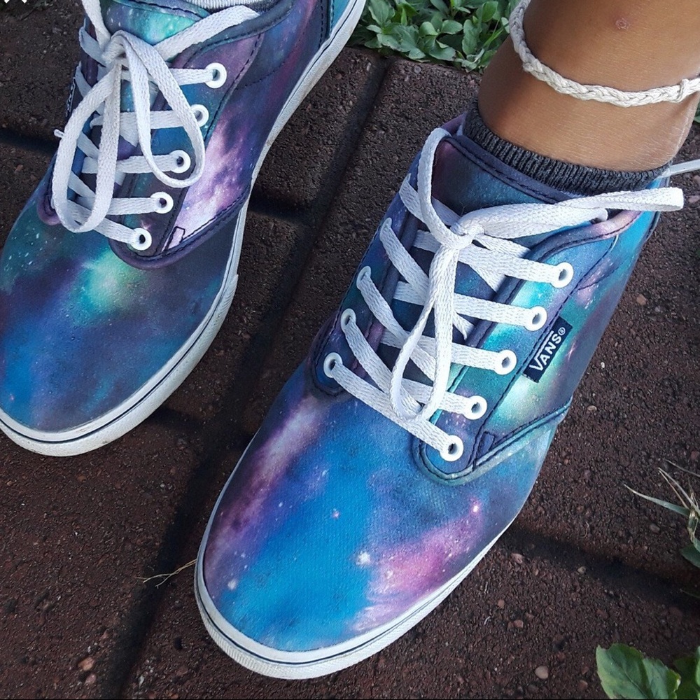 Galaxy Vans